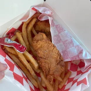 Chicken Tenders &amp; Fries