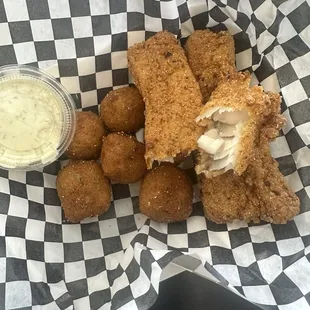 Fish combo with hush puppies