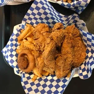 Chicken strip combo