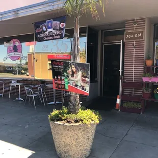 Outside of bakery