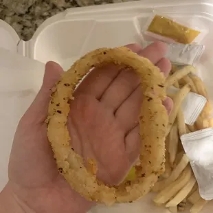 Perfectly crispy and good size onion ring that came on the burger