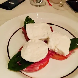 Mozzarella Caprese