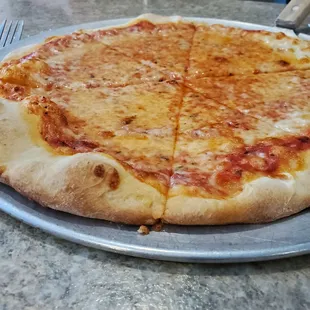 Cheese pizza