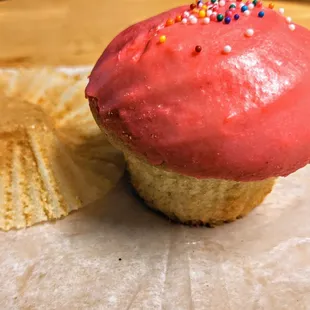 Pink cupcake!!!!