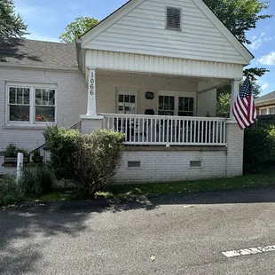 The restaurant is in this cute little house