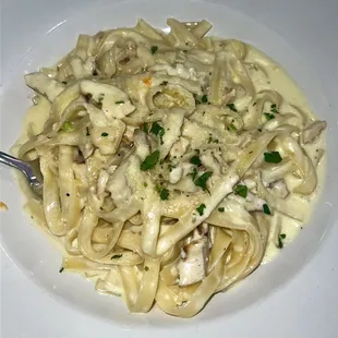 Chicken Fettuccine Alfredo