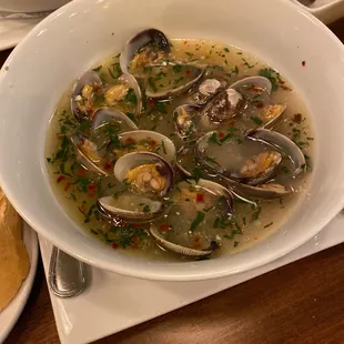 Steamed clams