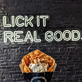 CEREAL AND MILK