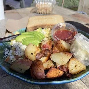 Eggs with potatoes, gluten free toast and an a just scrumptious gluten feee coffee cake.