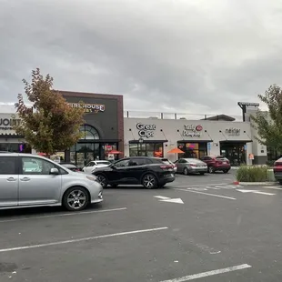 Many restaurants here