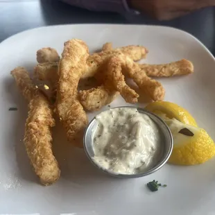 $17 for this.  &quot;The Best Calamari&quot;  It did taste good, but the value per portion was poor.  Perhaps it was the plate/presentation.