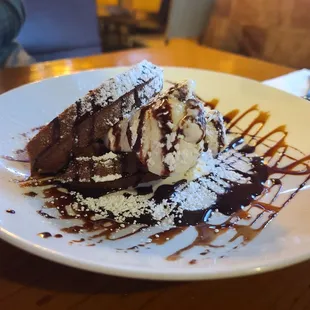 Fudge Brownie Waffle w/ Vanilla Ice Cream