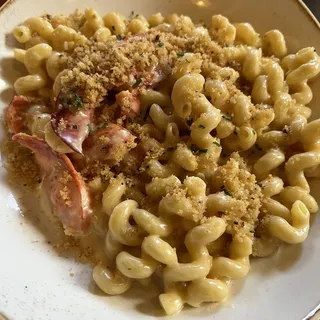 Lobster Macaroni and Cheese