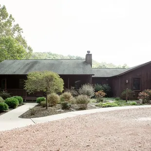 Exterior of Morehead Lodge at Crockett's Run.