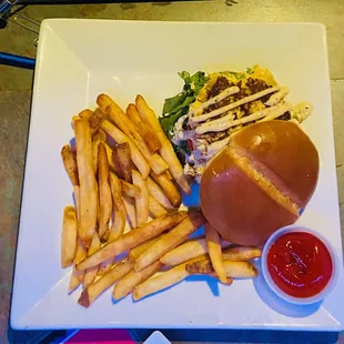 Crab cake sandwich