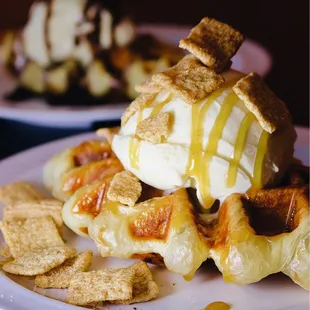 Cinnamon Toast Crunch and Oreo Waffle