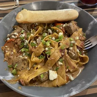 Steak and Gorgonzola pasta