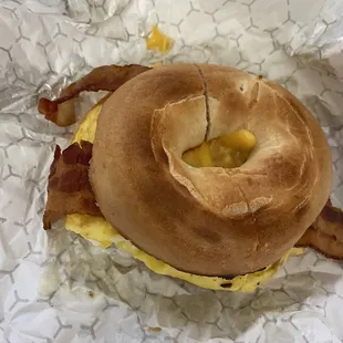 Bacon egg and chz bagel