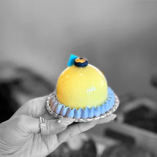 Lemon bliss | ig: whaevaeats