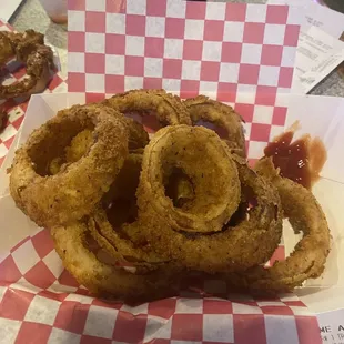 Fresh set of onion rings, which were hot.