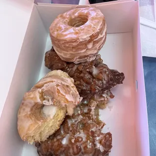 donuts, food, dough desserts