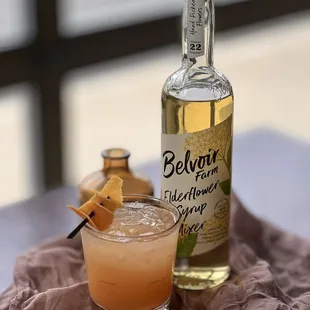 Elderflower grapefruit mocktail