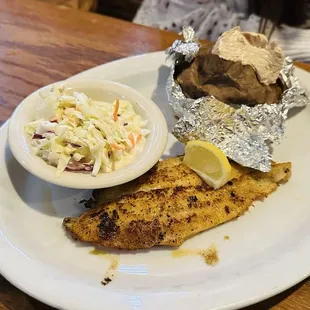 grilled fish, grilled seafood, fish, seafood, food