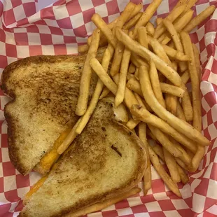 Kids grilled cheese and fries