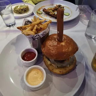 Double Cross Burger