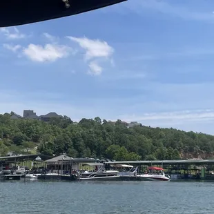 Love this Marina! Always very helpful and nice! Great service for gas and ice