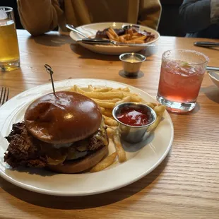 Fried chicken sandwich