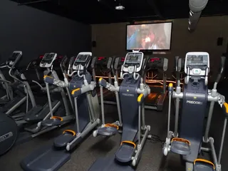 Genesis Health Clubs - Sprague