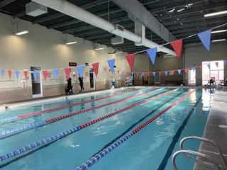 Defined Fitness Bosque Club