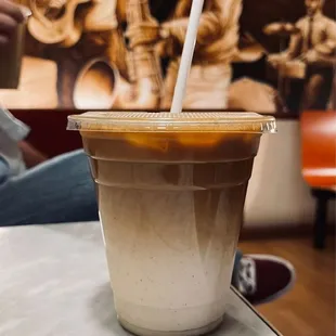 iced caramel macchiato :)