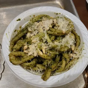 Creamy Basil Pesto Pasta