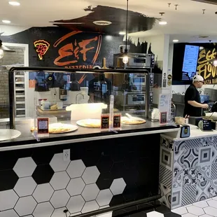 sushi and sashimi, interior