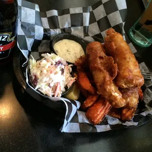 Fish &apos;n Chips