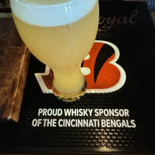 dessert, drink