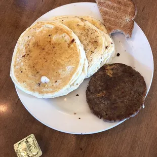 Kids meal pancakes and sausage