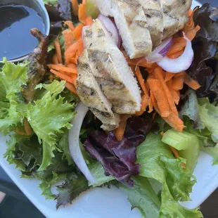 House salad with chicken