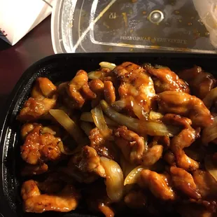 chicken wings and fried chicken, food