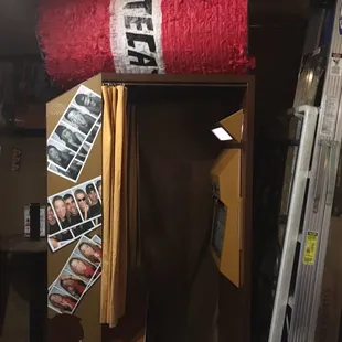 The photo booth, say cheese