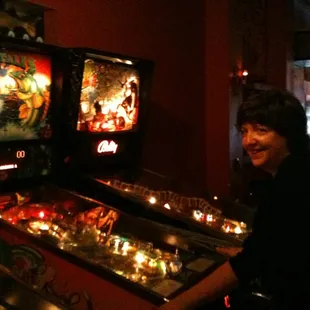 pinball machines and pinball players