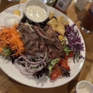 The amazing steak salad!