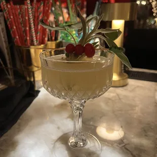 Silver and Gold cocktail