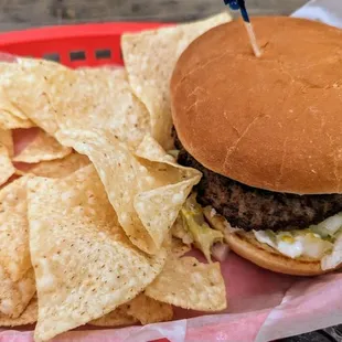 Classic Hamburger with tortilla chips