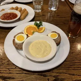 Crown & Anchor Pub