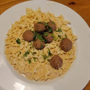 Meatballs and noodles