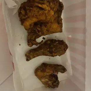 3 piece chicken.very very small.