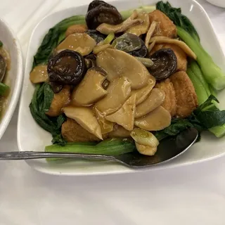 Soft Tofu with Mushrooms